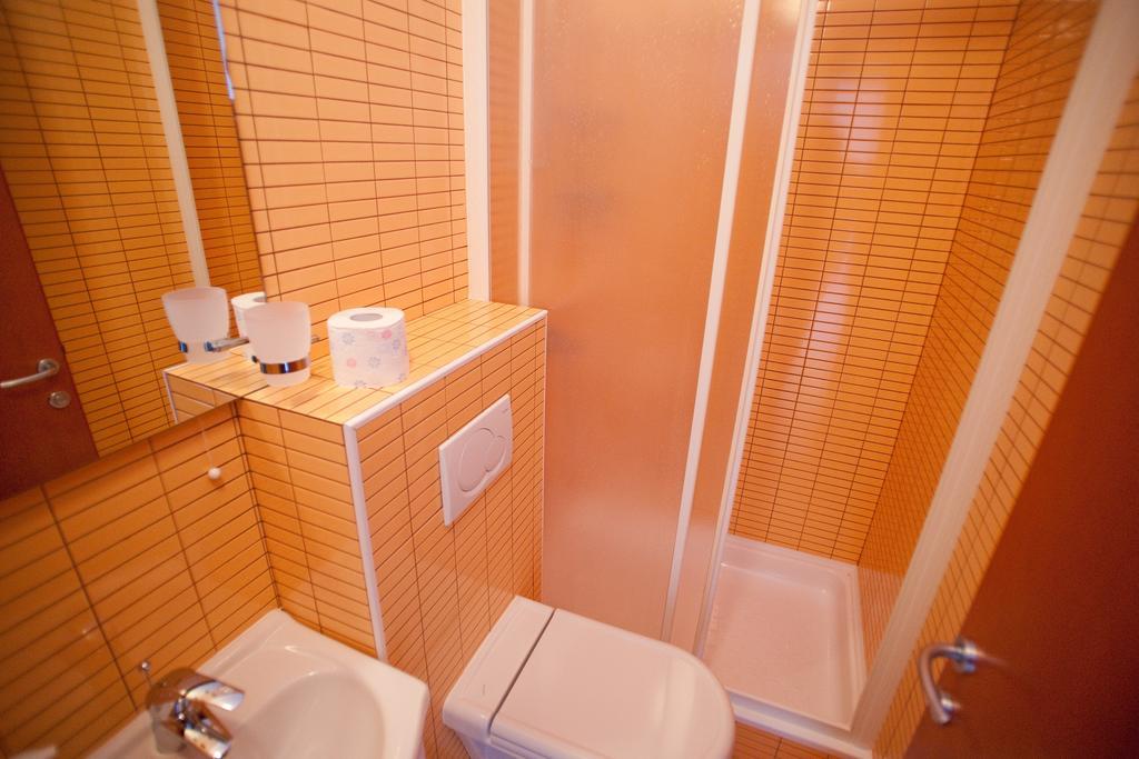 Apartments Marinic Примоштен Номер фото