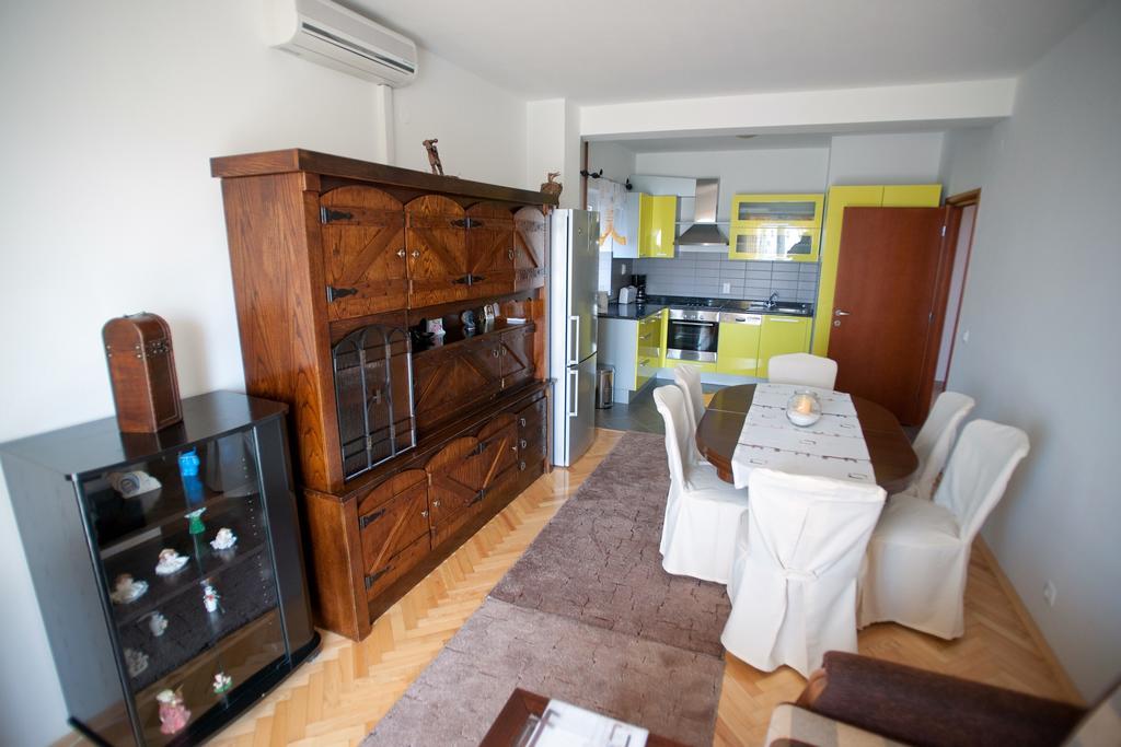 Apartments Marinic Примоштен Номер фото