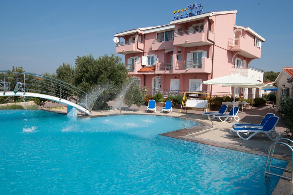 Apartments Marinic Примоштен Экстерьер фото